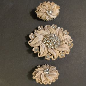 Estate carved earring and brooch set